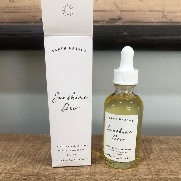 Earth Harbor Other - Sunshine Dew Antioxidant Cleansing Oil - NWOT